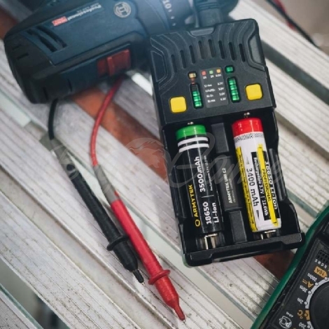 Зарядное устройство ARMYTEK Uni C2 Plug фото 5