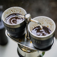 Набор кружек YETI Rambler Espresso Stackable Cup (2 шт.) 120 цвет Rescue Red превью 6